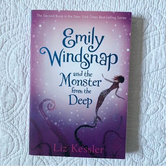Emily Windsnap And The Monster From The Deep - Picture 1 of 2